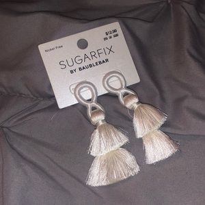 Fringe style dangled earrings